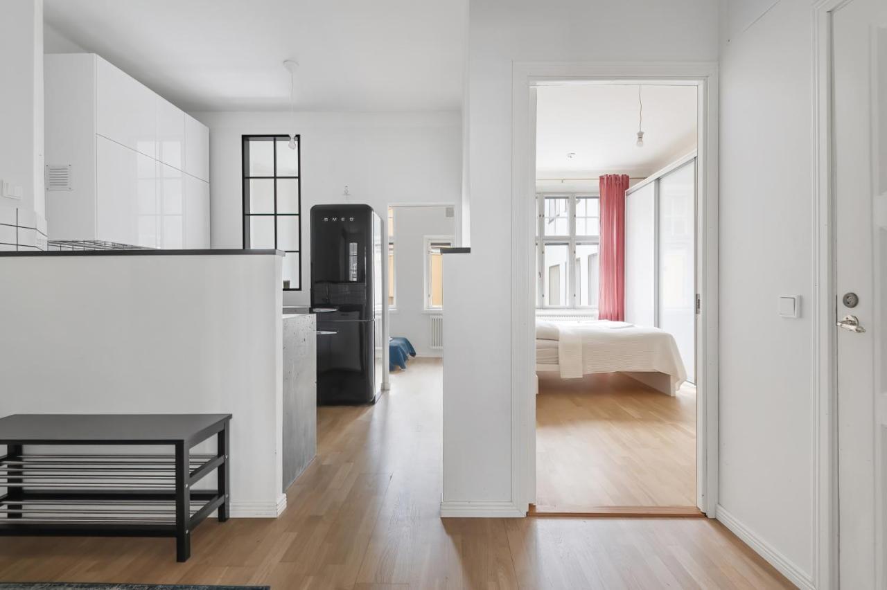Wehost Fabulous 2Br In Prestigious Punavuori @Iso Roobertinkatu 26 Гельсінкі Екстер'єр фото